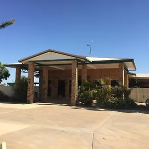 https://boulder-opal-motor-inn-winton.queenslandhotels.net